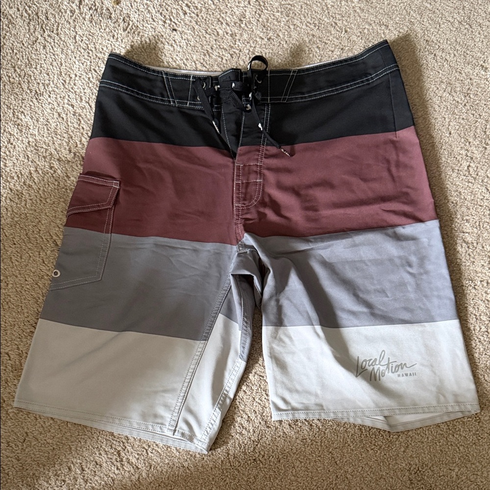 Local Motion Men’s Colorblock Board Shorts - Black, Maroon & Gray